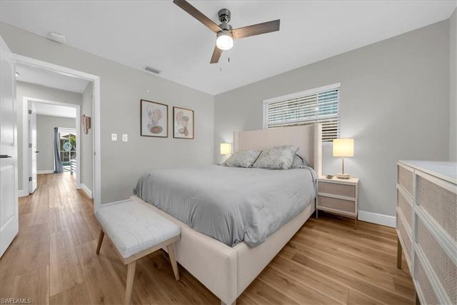 128 San Salvador ST, Naples, FL 34113