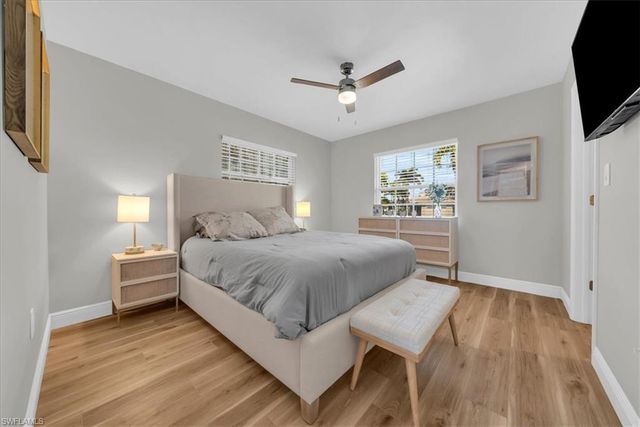 128 San Salvador ST, Naples, FL 34113