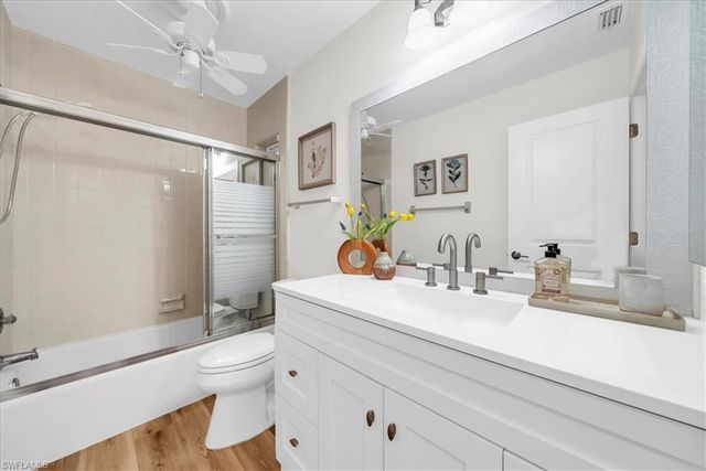 128 San Salvador ST, Naples, FL 34113