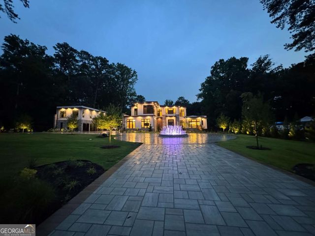 1386 Moores Mill Road NW, Atlanta, GA 30327