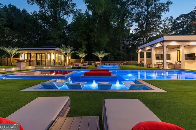 1386 Moores Mill Road NW, Atlanta, GA 30327