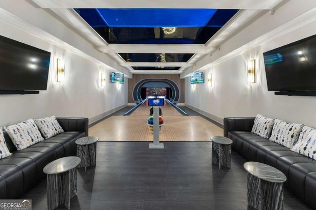 1386 Moores Mill Road NW, Atlanta, GA 30327