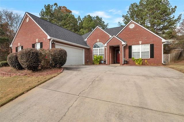 2437 GREEN HOLLOW Court, Conyers, GA 30012