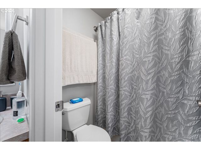 6604 Ne 73RD Cir, Vancouver, WA 98661