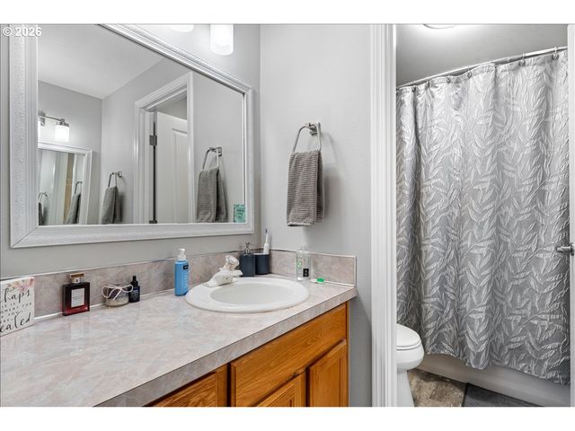 6604 Ne 73RD Cir, Vancouver, WA 98661