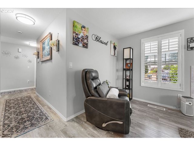 6604 Ne 73RD Cir, Vancouver, WA 98661