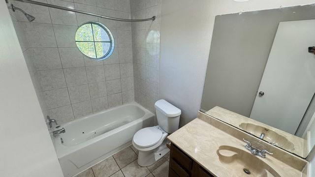 2919 Great Lakes Avenue, Sugar Land, TX 77479