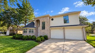2919 Great Lakes Avenue, Sugar Land, TX 77479