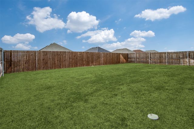 627 Willow View Way, Princeton, TX 75407