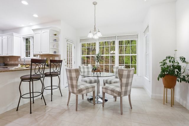 1 Lawton Ave, Westford, MA 01886