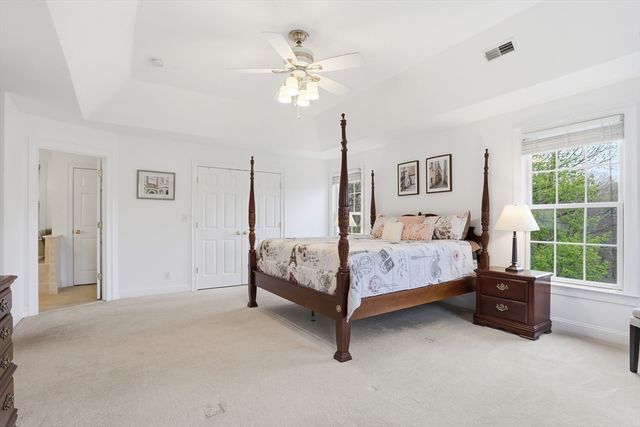 1 Lawton Ave, Westford, MA 01886