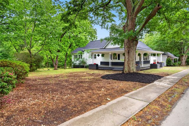 157 S Linda Street, Cowpens, SC 29330