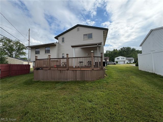24881 Ridgeline Drive, Bedford Heights, OH 44146