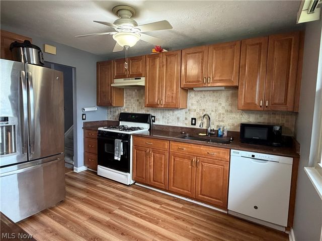 24881 Ridgeline Drive, Bedford Heights, OH 44146