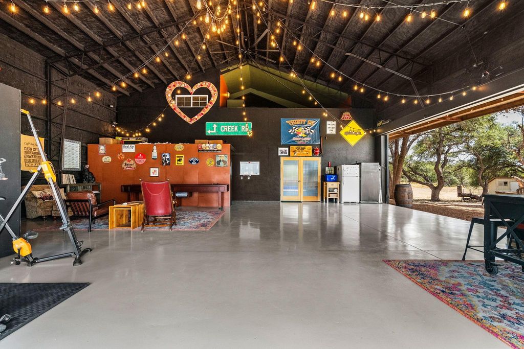 7394 Creek RD, Dripping Springs, TX 78620