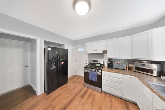 442 Ward, San Antonio, TX 78223