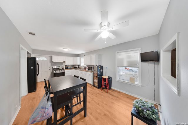 442 Ward, San Antonio, TX 78223