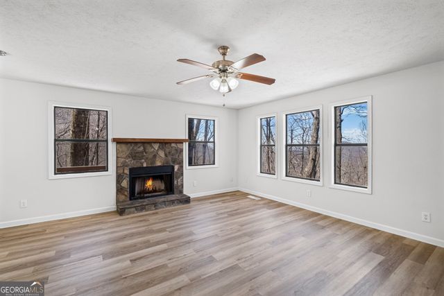 764 Chestnut Cove Trail, Jasper, GA 30143