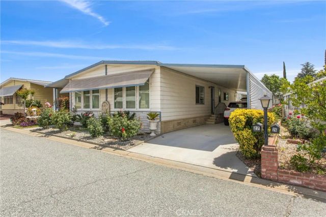 4133 W Wilson 27, Banning, CA 92220