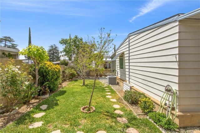 4133 W Wilson 27, Banning, CA 92220