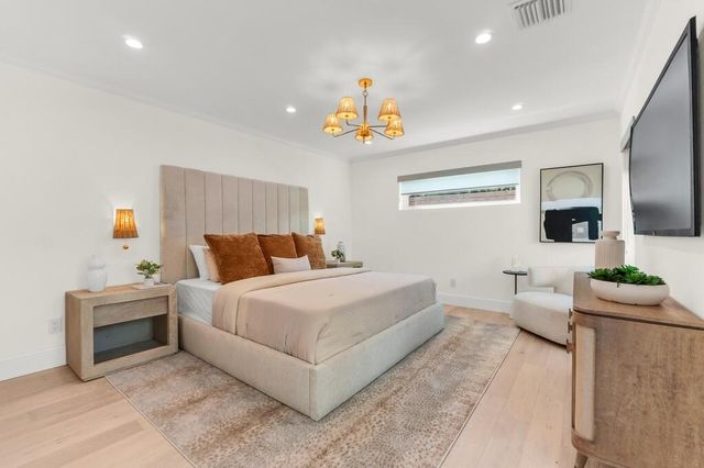 712 PONCE DE LEON Drive, Fort Lauderdale, FL 33316