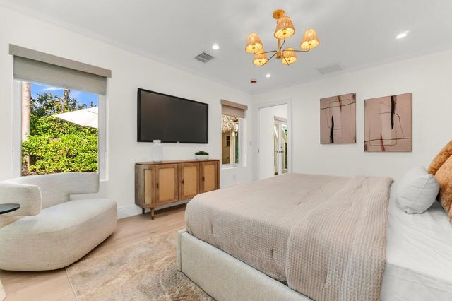 712 PONCE DE LEON Drive, Fort Lauderdale, FL 33316