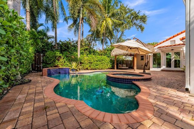 712 PONCE DE LEON Drive, Fort Lauderdale, FL 33316
