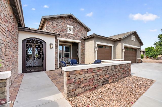 19816 E ALAMOSA Drive, Queen Creek, AZ 85142