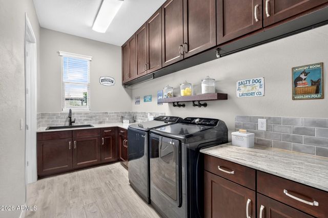 19816 E ALAMOSA Drive, Queen Creek, AZ 85142