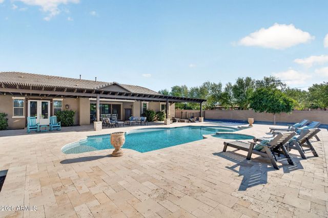 19816 E ALAMOSA Drive, Queen Creek, AZ 85142