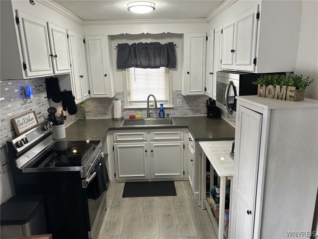 1205 85th Street, Niagara Falls, NY 14304