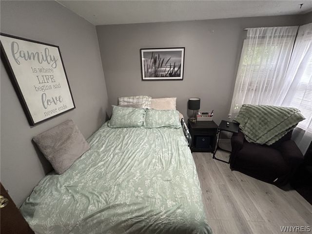 1205 85th Street, Niagara Falls, NY 14304