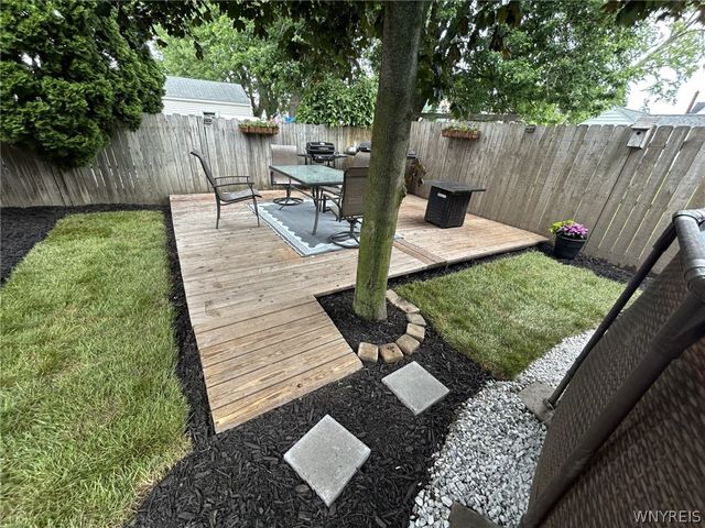 1205 85th Street, Niagara Falls, NY 14304