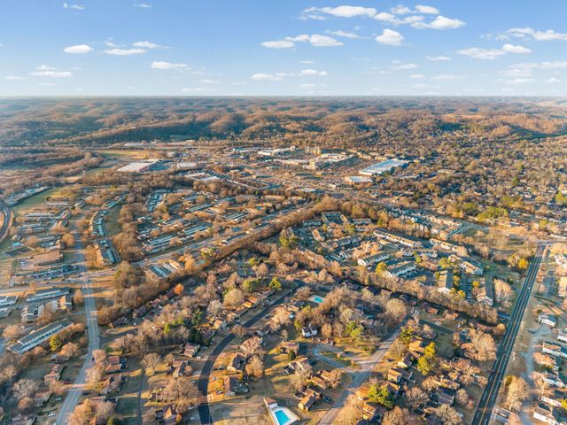 541 Doral Country Dr, Nashville, TN 37221