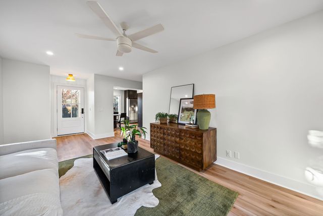 541 Doral Country Dr, Nashville, TN 37221