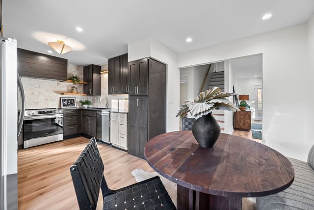 541 Doral Country Dr, Nashville, TN 37221