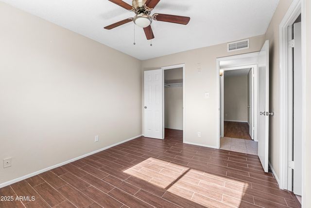 4401 W CLAREMONT Street, Glendale, AZ 85301