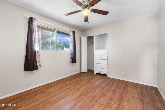 4401 W CLAREMONT Street, Glendale, AZ 85301