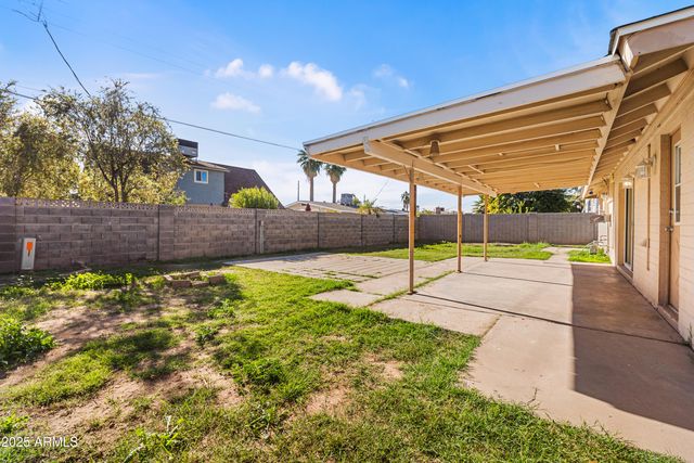 4401 W CLAREMONT Street, Glendale, AZ 85301