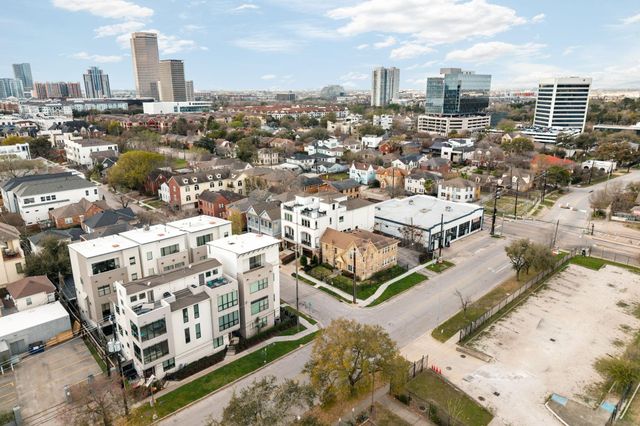 306 W Saulnier Street, Houston, TX 77019