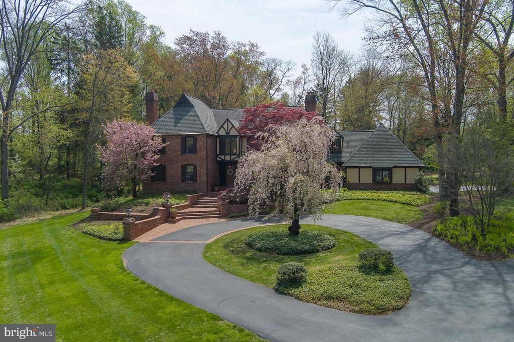 143 JAFFREY ROAD, Malvern, PA 19355
