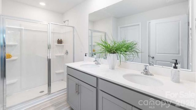 5126 Shallow Brook Drive, Charlotte, NC 28215