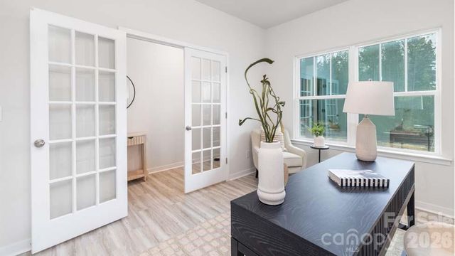 5126 Shallow Brook Drive, Charlotte, NC 28215
