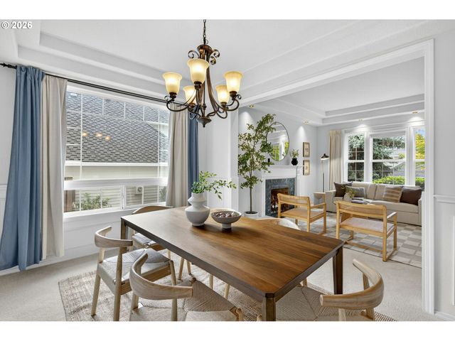 5530 BAY CREEK Dr, Lake Oswego, OR 97035