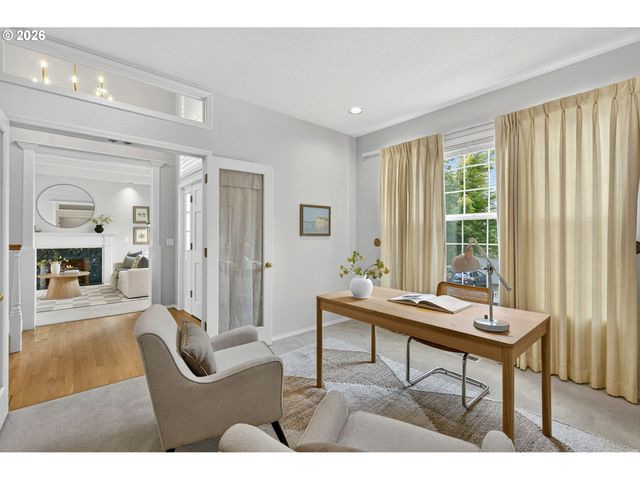 5530 BAY CREEK Dr, Lake Oswego, OR 97035