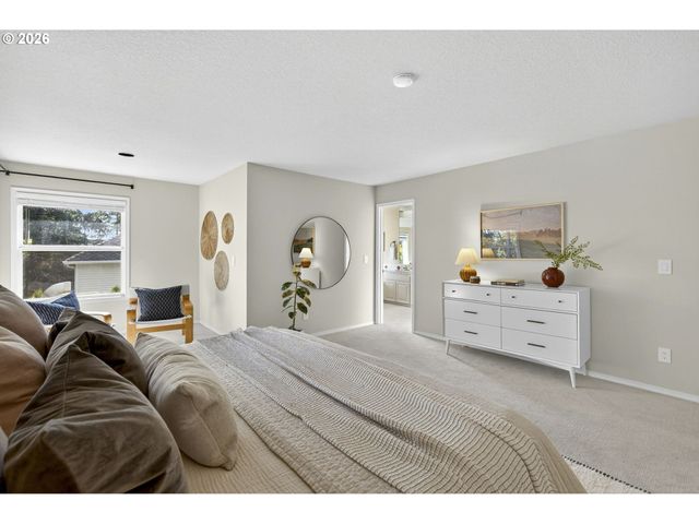 5530 BAY CREEK Dr, Lake Oswego, OR 97035