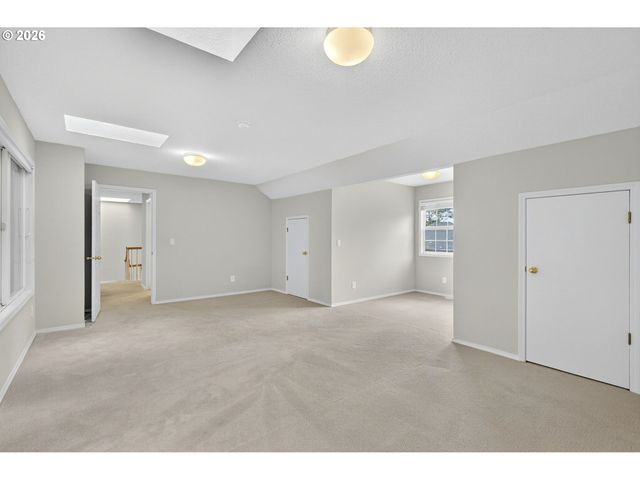 5530 BAY CREEK Dr, Lake Oswego, OR 97035