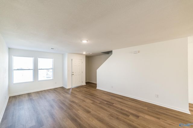 109 Elmhurst Drive, Harvest, AL 35749