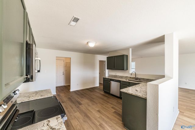 109 Elmhurst Drive, Harvest, AL 35749