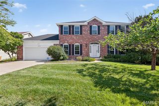 16715 Chesterfield Manor Drive, Chesterfield, MO 63005